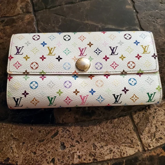 Louis Vuitton White Multicolor Murakami Continental Long Wallet Yellow Interior - Picture 2 of 16